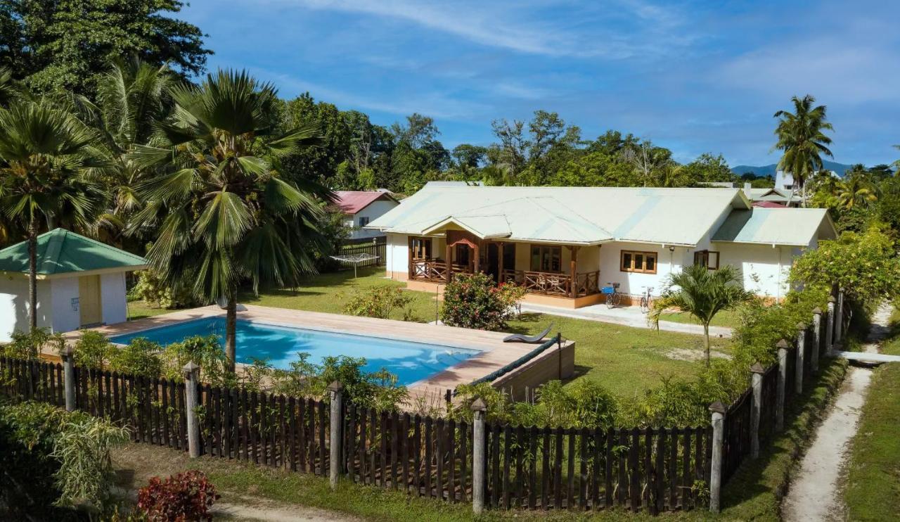Jms Ventures Guesthouse - Private Pool La Digue Exterior photo