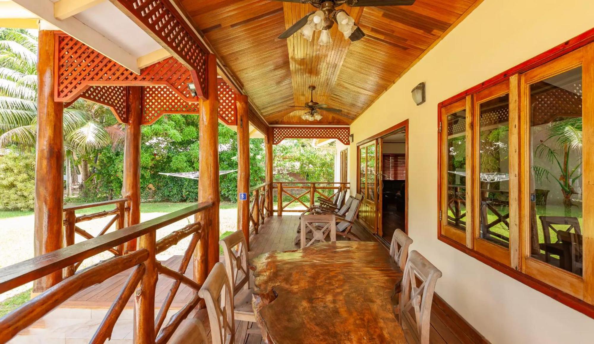 Jms Ventures Guesthouse - Private Pool La Digue Exterior photo